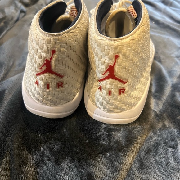 JORDAN ECLIPSE WHITE - Picture 2 of 5